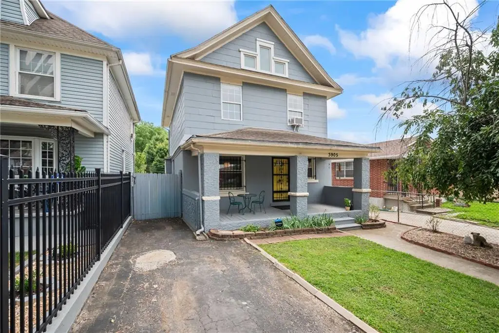 3905 Saint John Avenue, Kansas City, MO 64123 - #1