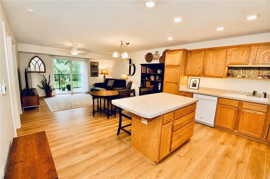 2651 NW Barry Road #301, Kansas City, MO 64154 - #3