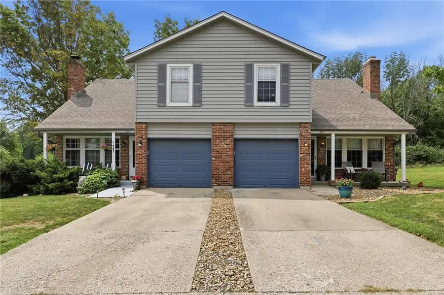 203 W Foxwood Drive, Raymore, MO 64083 - #3