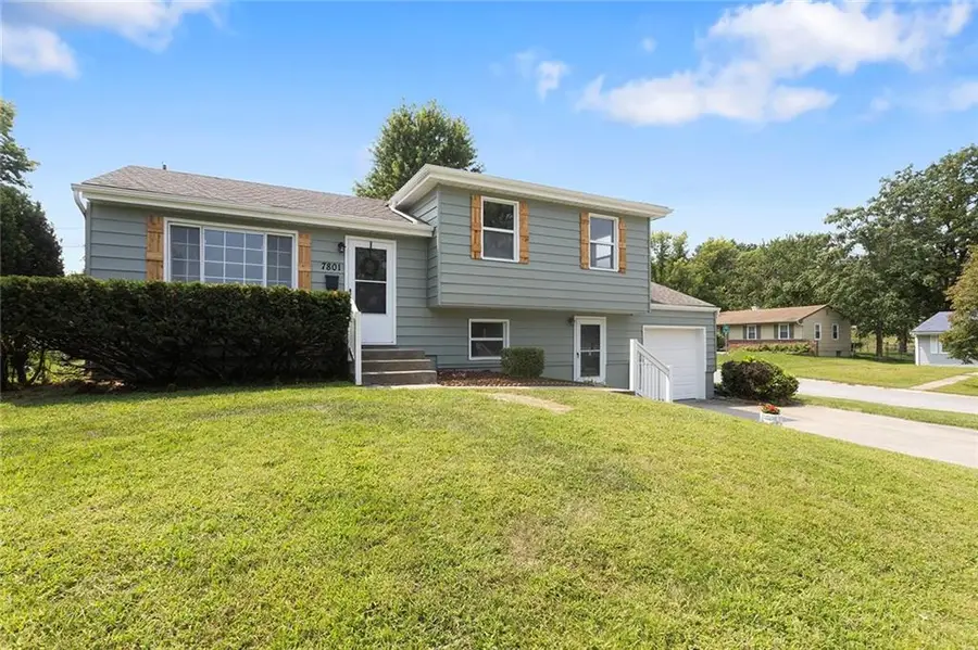 7801 NE San Rafael Drive, Kansas City, MO 64119 - #2
