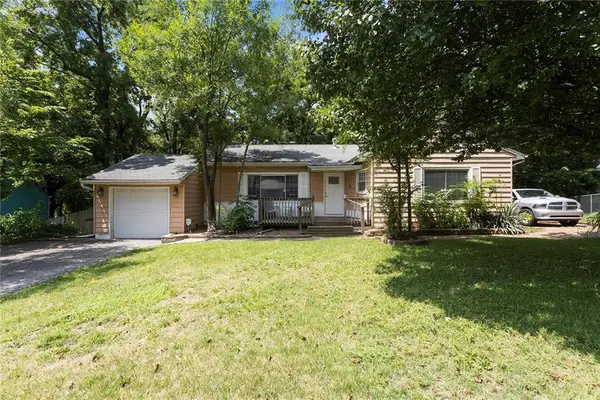 3254 N 63rd Street, Kansas City, KS 66104