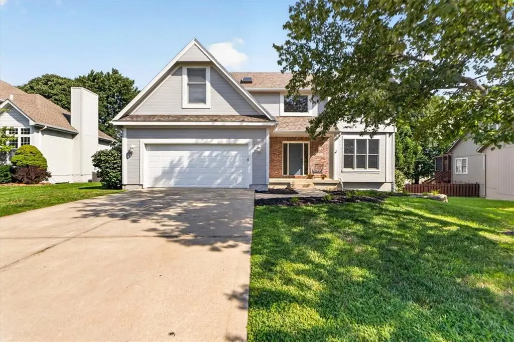 1037 SW Sunflower Drive, Lees Summit, MO 64081 - #1