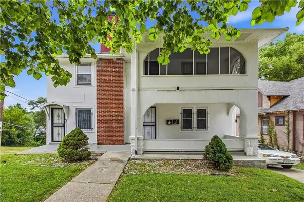 4301-4303 Virginia Avenue, Kansas City, MO 64110