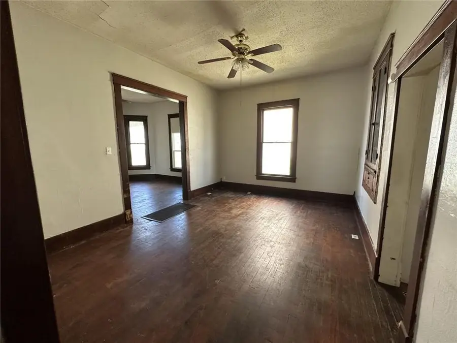 710 W 2nd Street, Webb City, MO 64870 - #2