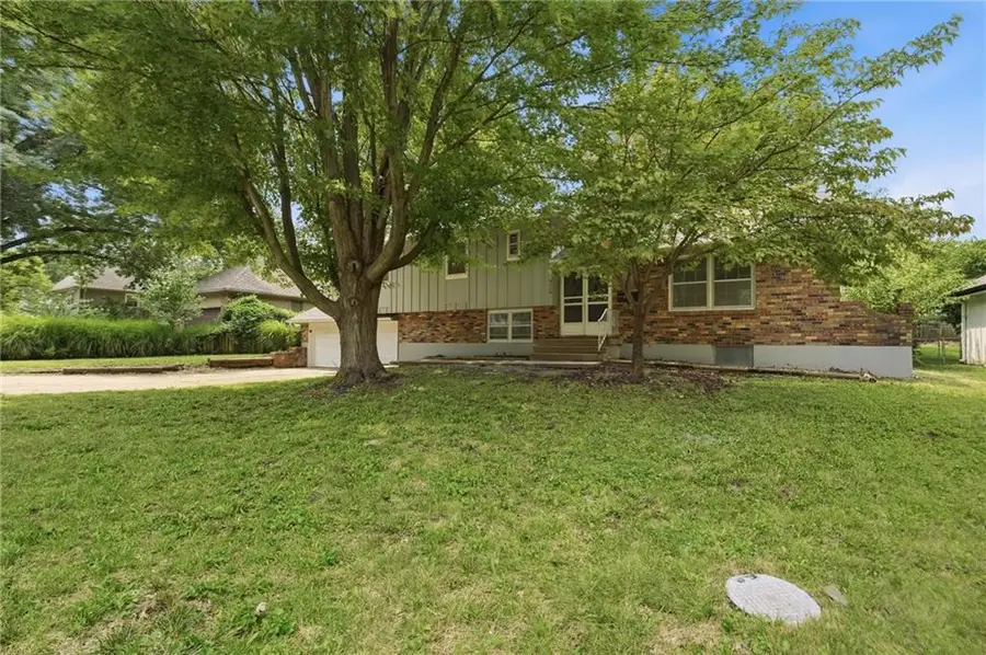 5112 Osage Avenue, Kansas City, MO 64133 - #3