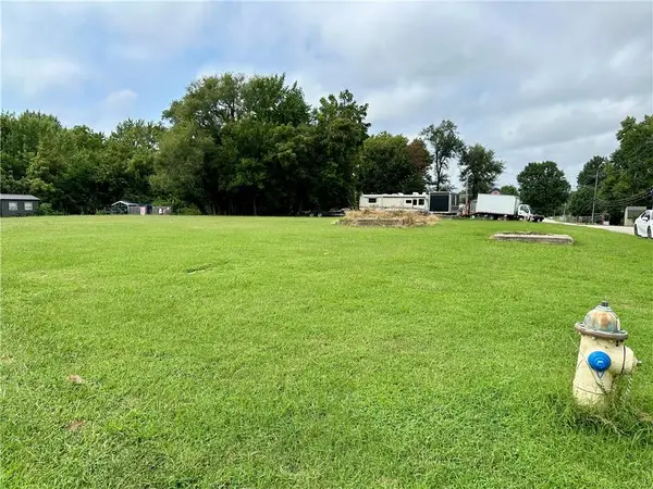 W 8th And Howenstein Street, Cameron, MO 64429