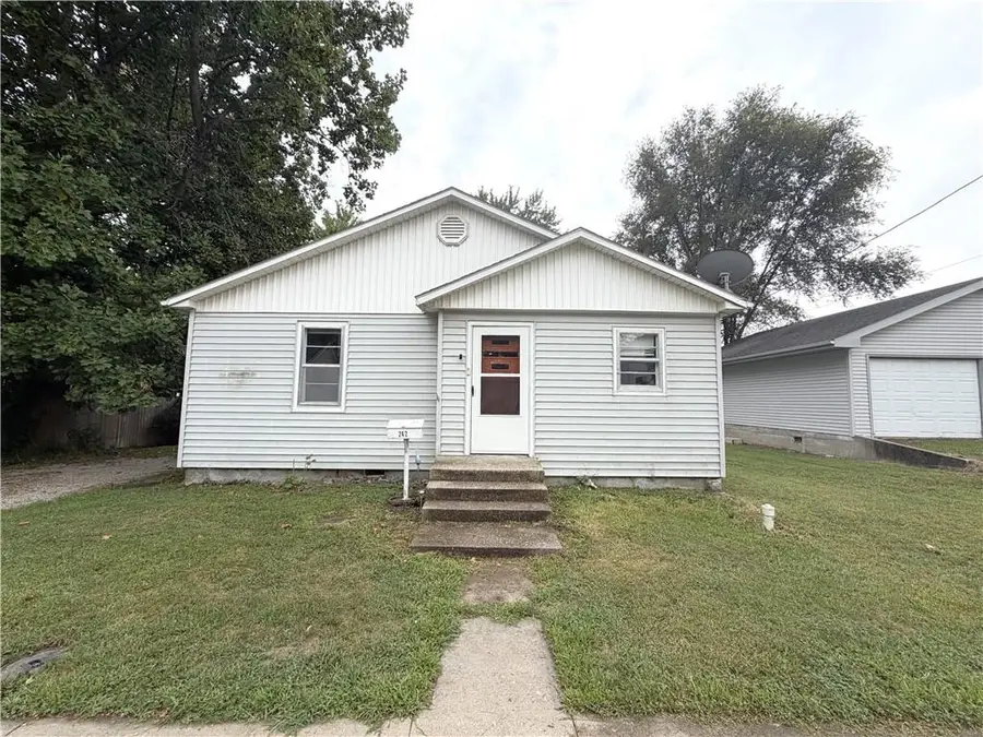 242 Gale Street, Chillicothe, MO 64601 - #2