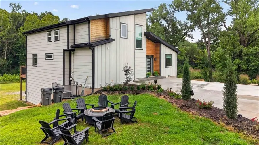 8395 NW Baker Circle, Kansas City, MO 64153 - #2