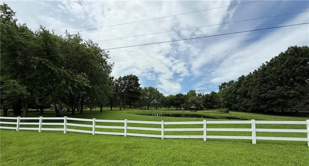 23820 S State Highway Ee Highway, Harrisonville, MO 64701 - #1