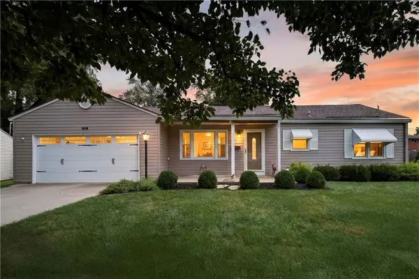 8217 Barkley Lane, Overland Park, KS 66204