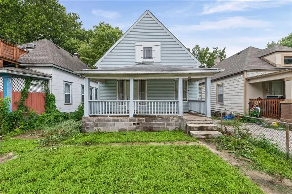 2930 Wabash Avenue, Kansas City, MO 64109 - #1