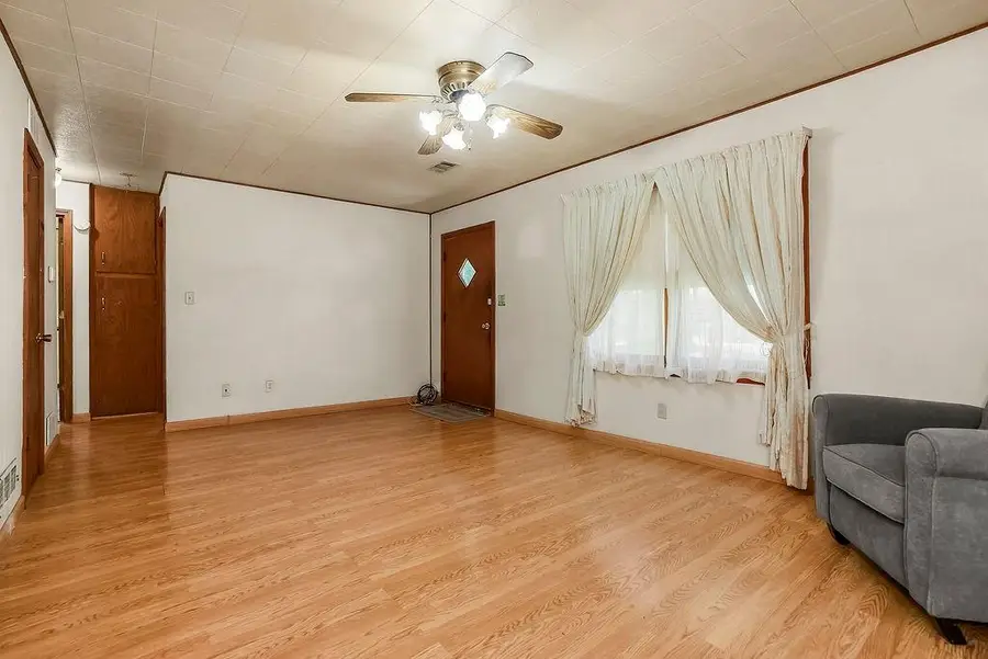 908 S Troost Street, Olathe, KS 66061 - #3