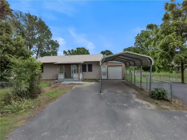 809 S Taylor Street, Lowry City, MO 64763