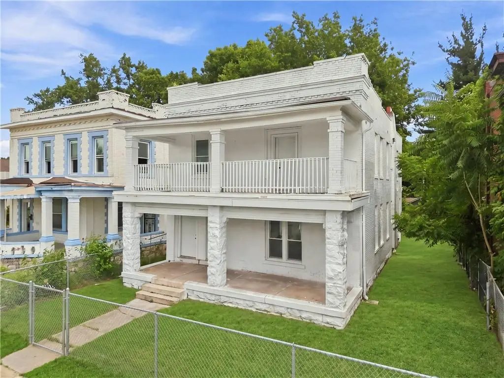 719-721 Prospect Avenue, Kansas City, MO 64124 - #1