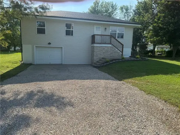 818 S High Street, Butler, MO 64730