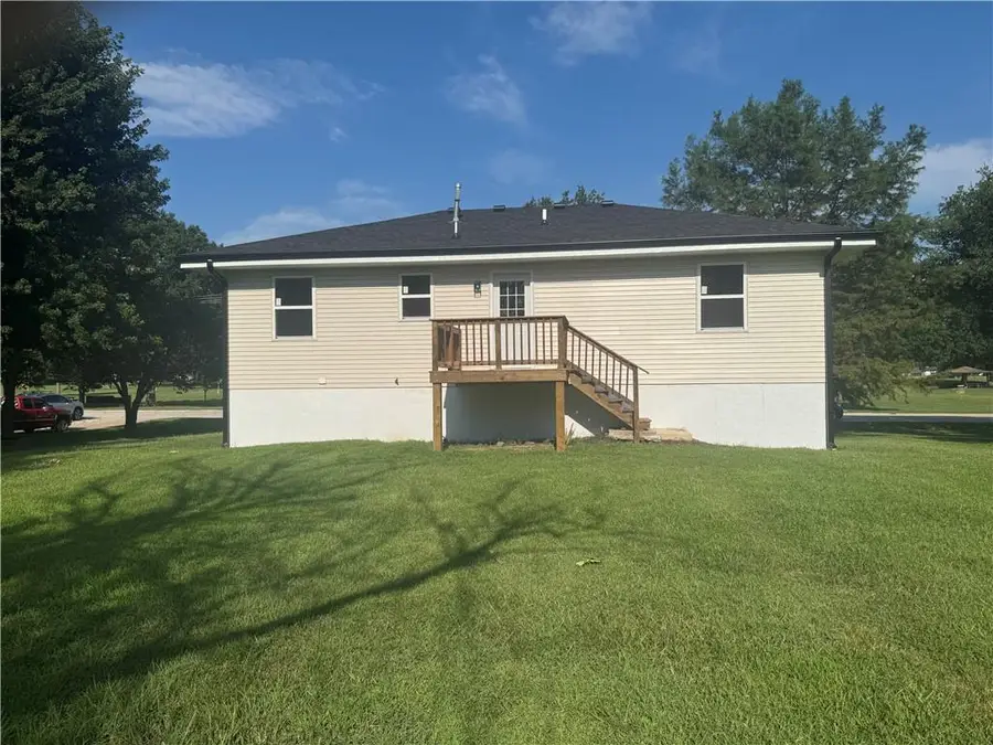 818 S High Street, Butler, MO 64730 - #2
