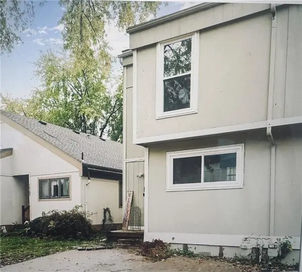 12111 W 66th Street, Shawnee, KS 66216