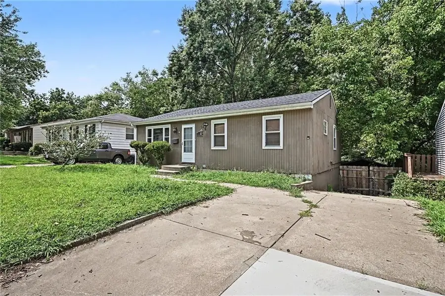 8026 NE 50th Street, Kansas City, MO 64119 - #2