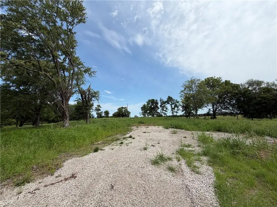 7169 Newton Road, Sni A Bar, MO 64075 - #2