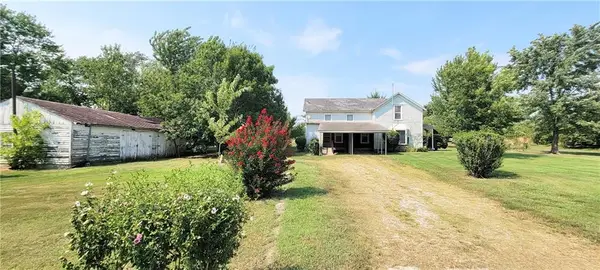 302 E Spruce Street, Redfield, KS 66769