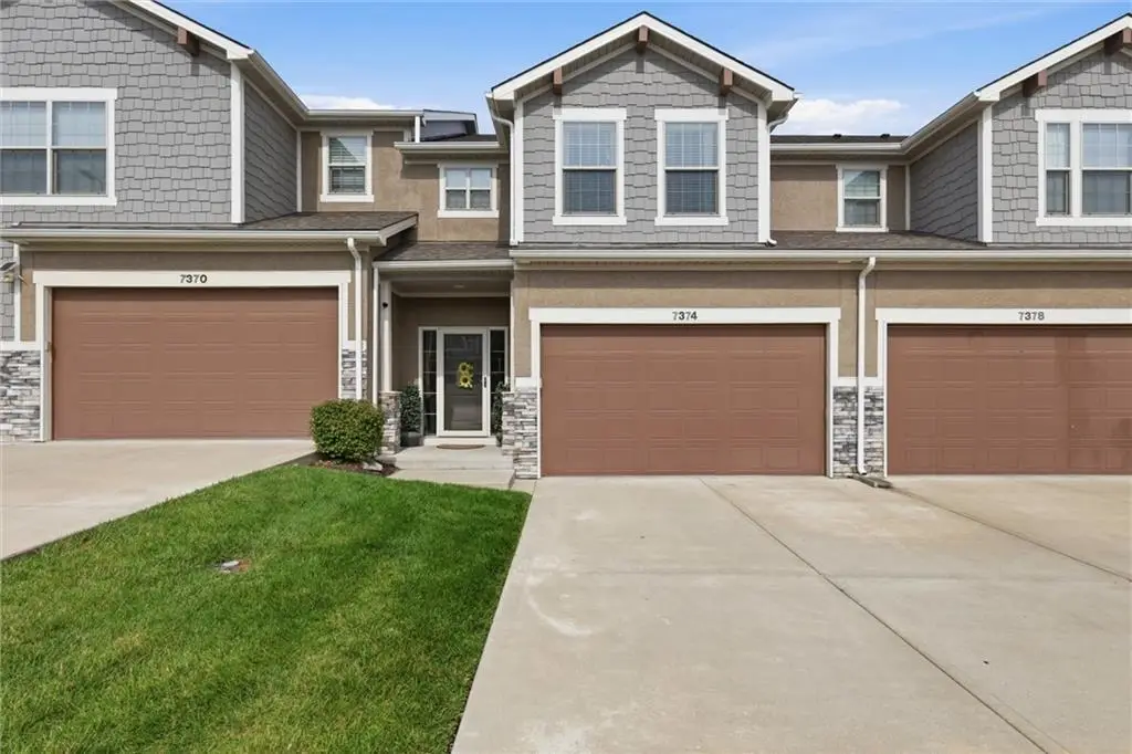 7374 Griffey Street, Parkville, MO 64152 - #1