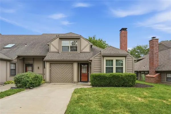 3411 Seminole Drive, Lawrence, KS 66047