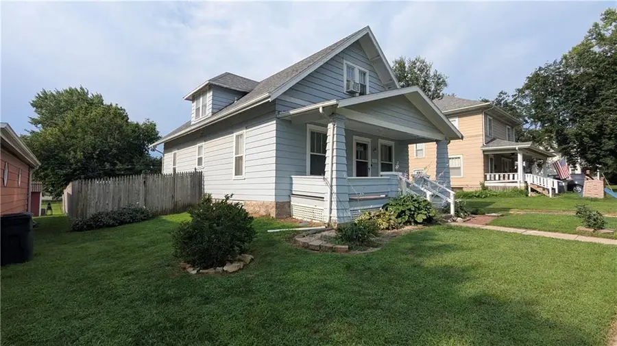 503 Kickapoo Street, Hiawatha, KS 66434 - #2