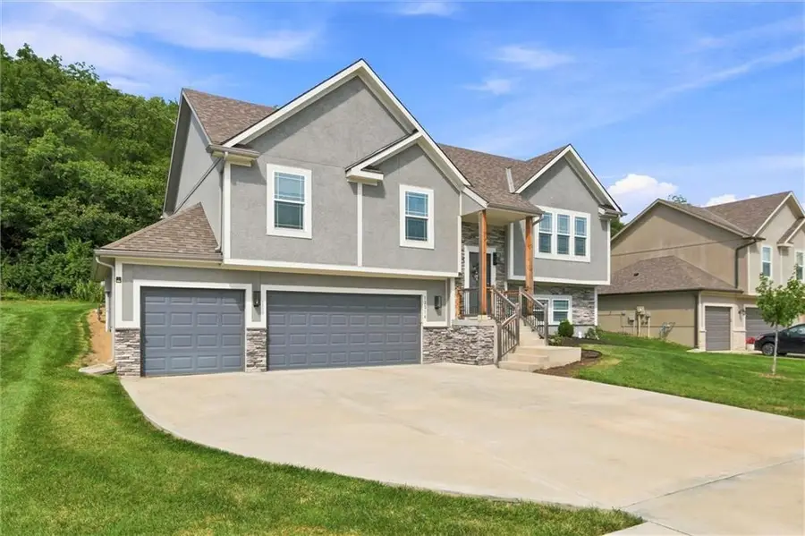 12216 E 89th Terrace, Kansas City, MO 64138 - #2