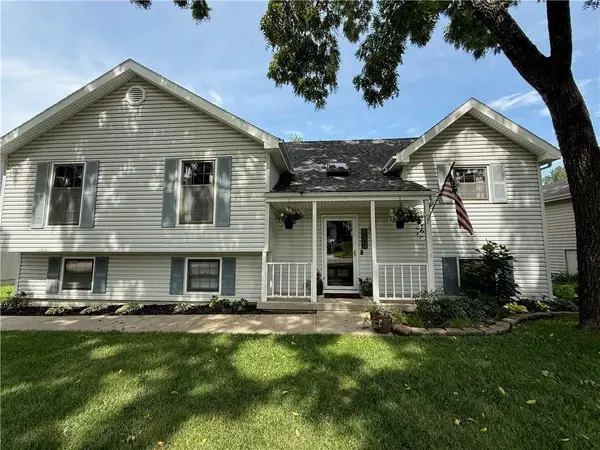 2048 NE Concord Street, Lee's Summit, MO 64086