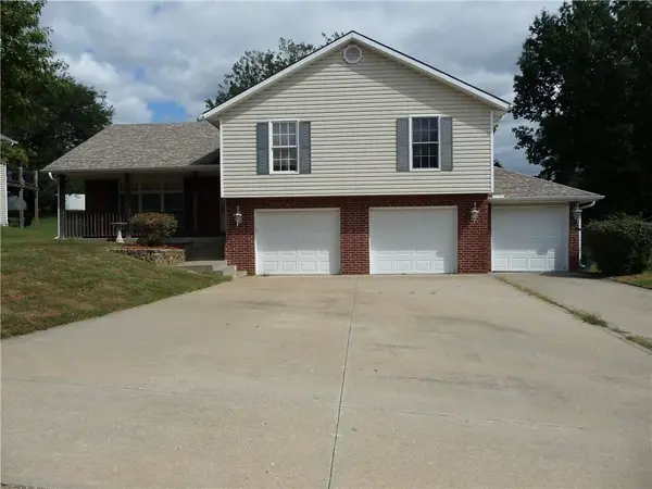 103 Hidden Pines Lane, Warrensburg, MO 64093