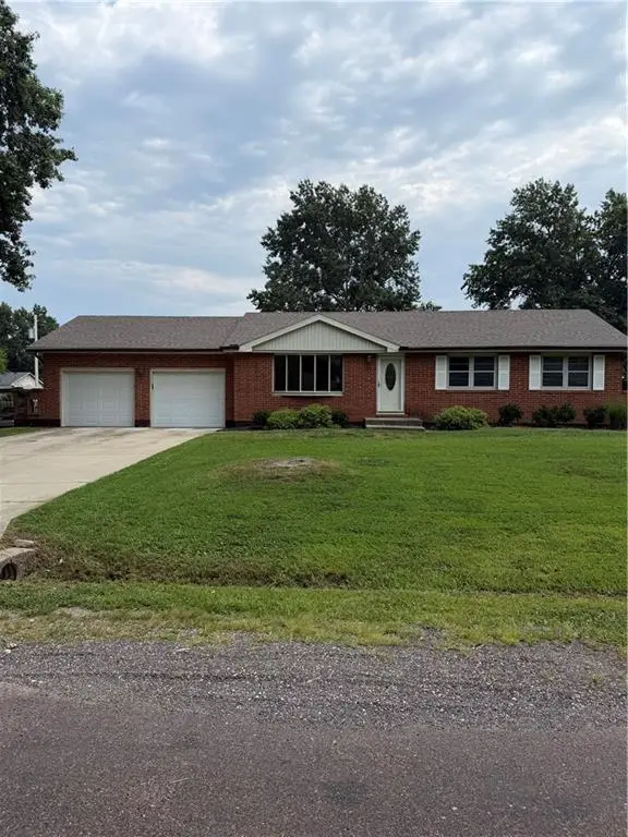 1605 S Pine Street, Holden, MO 64040 - #1