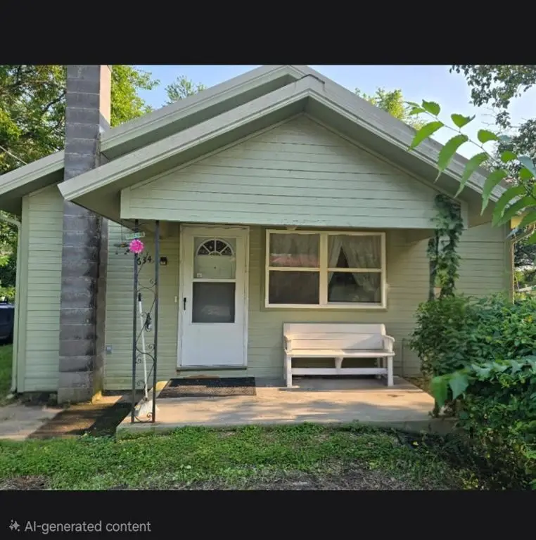 634 W Lindsey Street, Buffalo, MO 65622 - #1
