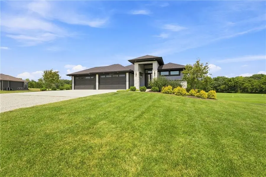 21431 Deer Ridge Drive, Spring Hill, KS 66083 - #3