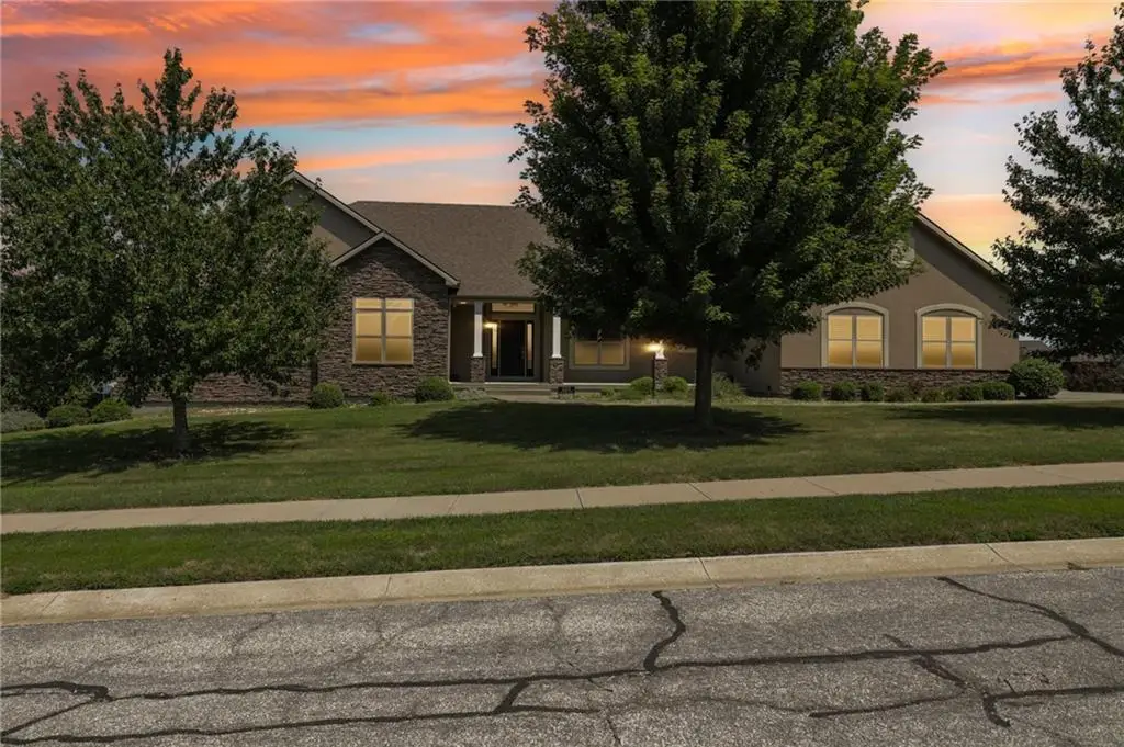 4215 Greystone Drive, Saint Joseph, MO 64505 - #1