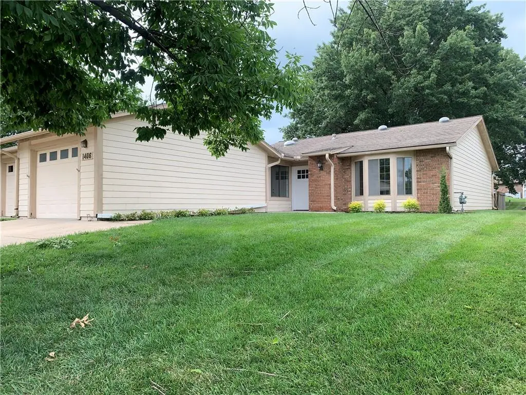 1406 W Stone Boulevard, Raymore, MO 64083 - #1