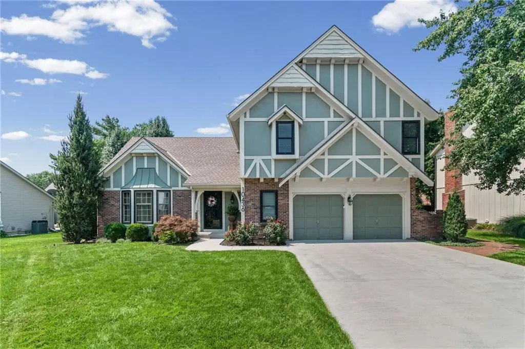 10436 Flint Street, Overland Park, KS 66214 - #1