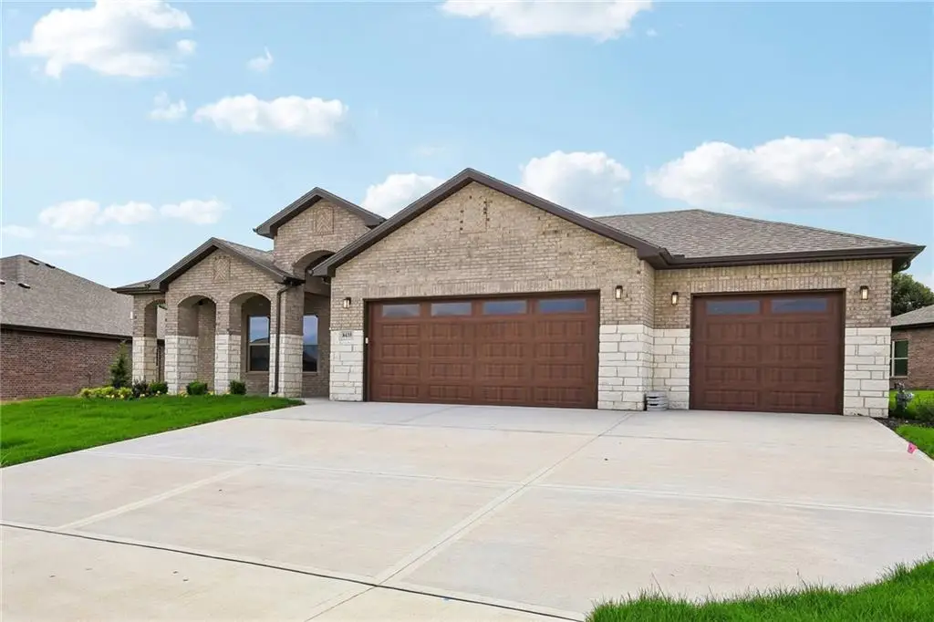 12920 Sewell Avenue, Kansas City, KS 66109 - #1