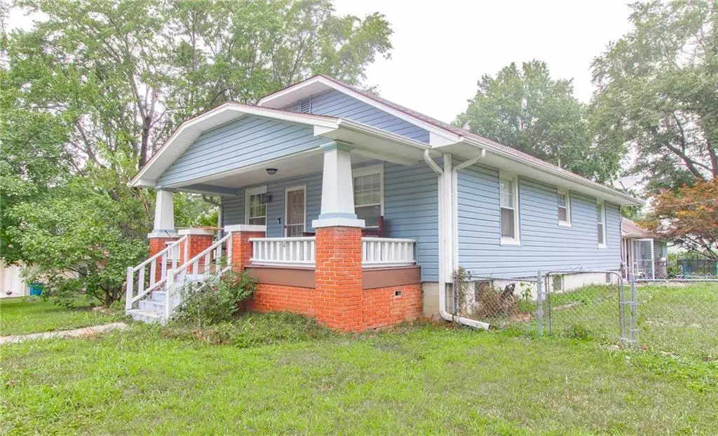 337 E Main Street, Odessa, MO 64076 - #1