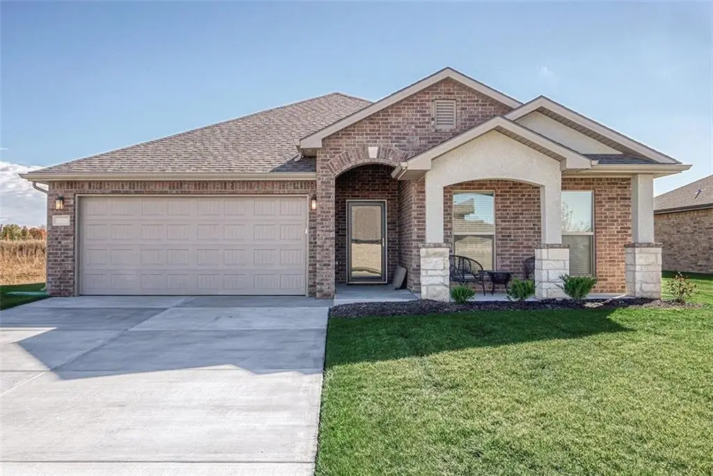 12912 Sewell Avenue, Kansas City, KS 66109 - #1