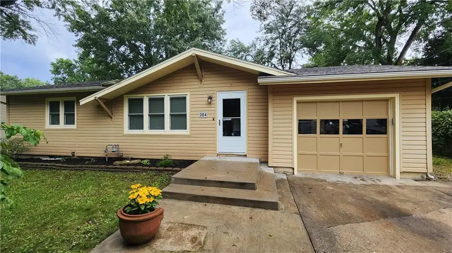 304 Wilshire Boulevard, Liberty, MO 64068 - #2