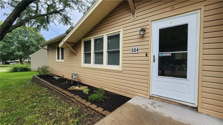 304 Wilshire Boulevard, Liberty, MO 64068 - #3