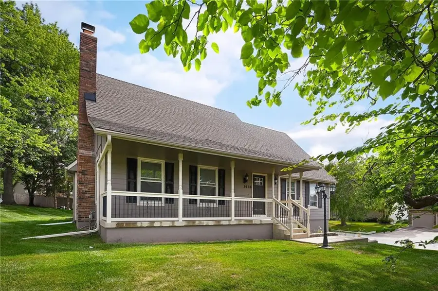 1636 NE Thames Drive, Lees Summit, MO 64086 - #2