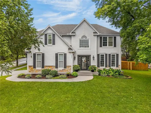 8201 NW 80th Terrace, Kansas City, MO 64152