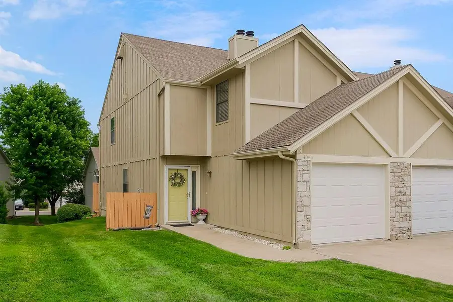 404 NE 6th Street #D, Blue Springs, MO 64014 - #2