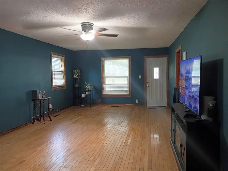 870 Highway K 171 Highway, Pittsburg, KS 66762 - #3