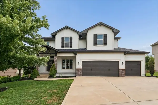 1115 Metfield Lane, Raymore, MO 64083