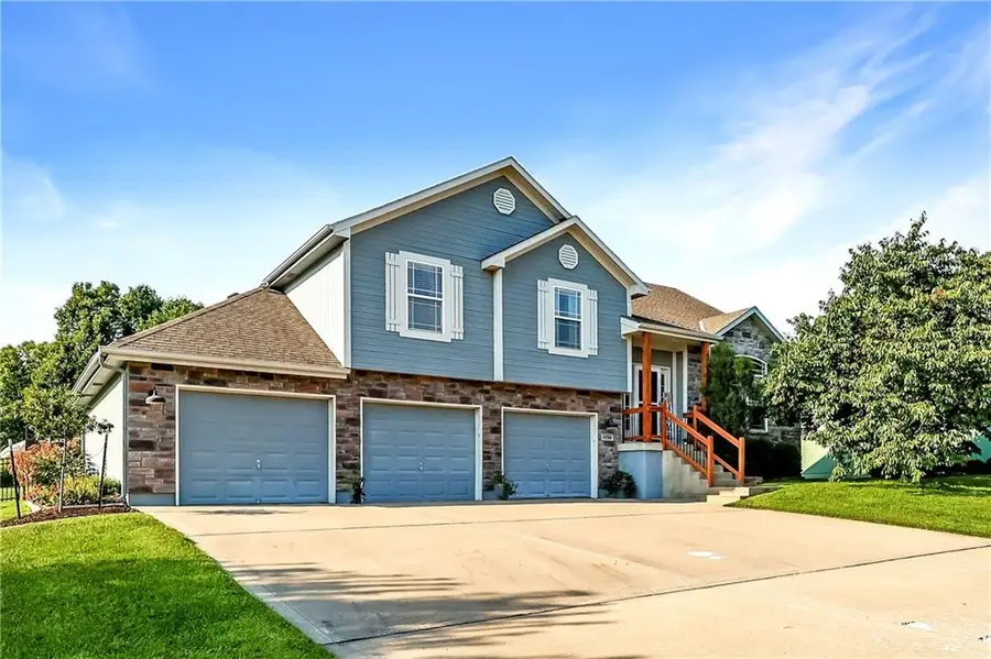 11704 Centennial Street, Peculiar, MO 64078 - #3
