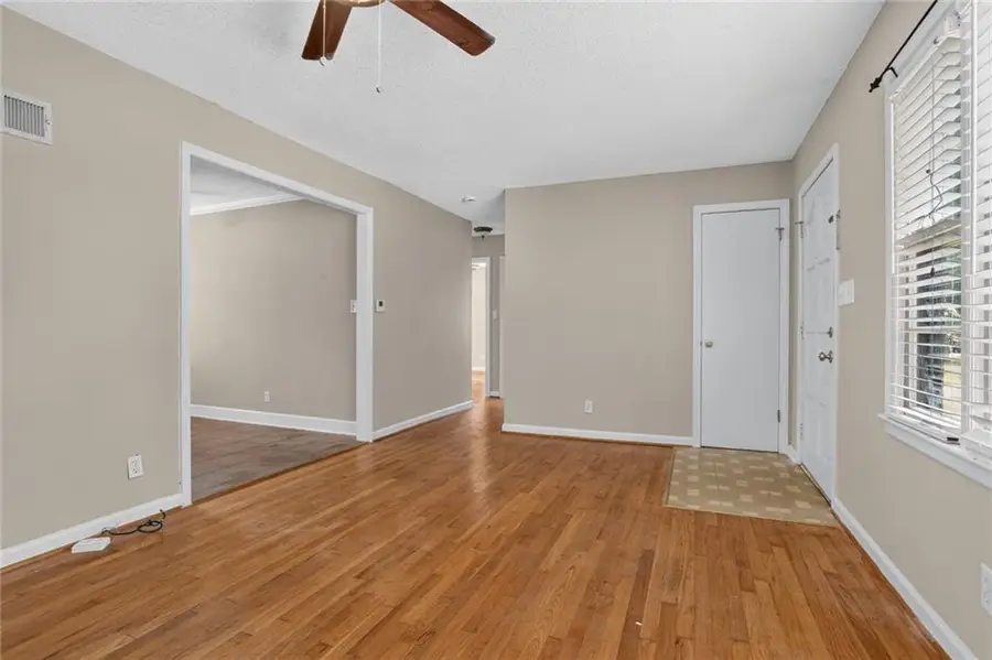 6201 Cedar Street, Mission, KS 66205 - #2