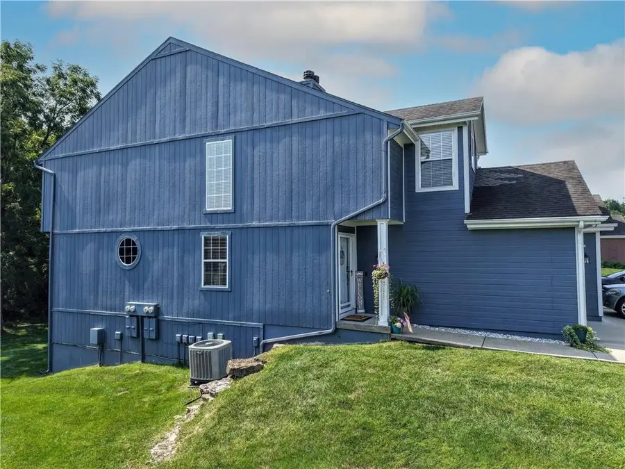5531 NW Moonlight Meadow Drive, Lees Summit, MO 64064 - #2