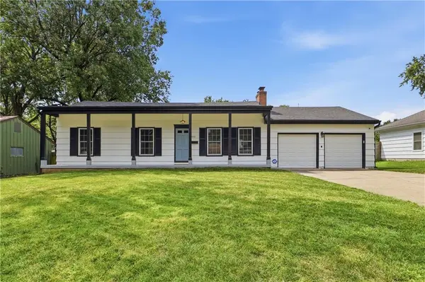 9801 E 79th Terrace, Kansas City, MO 64138